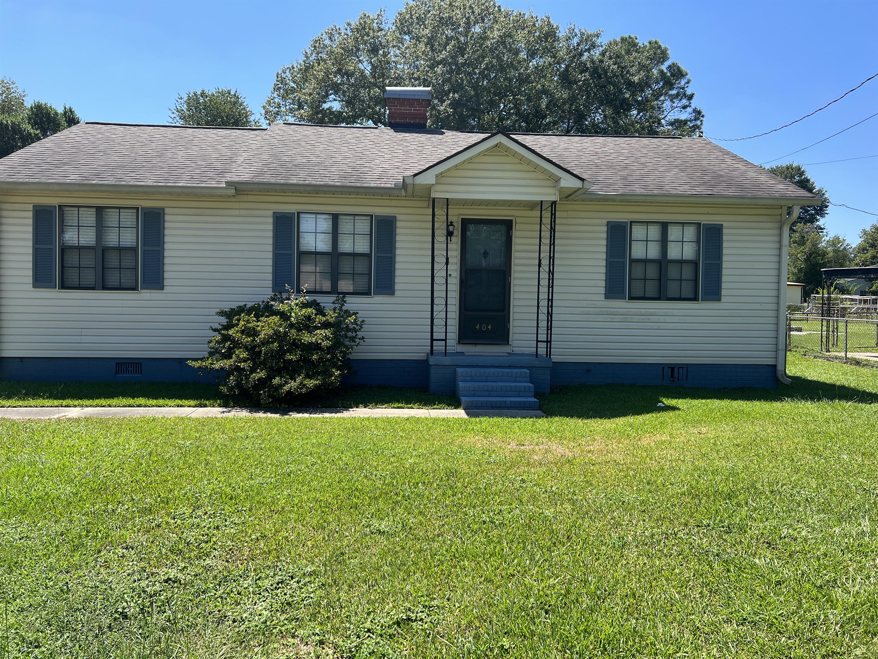 404 McArthur Boulevard