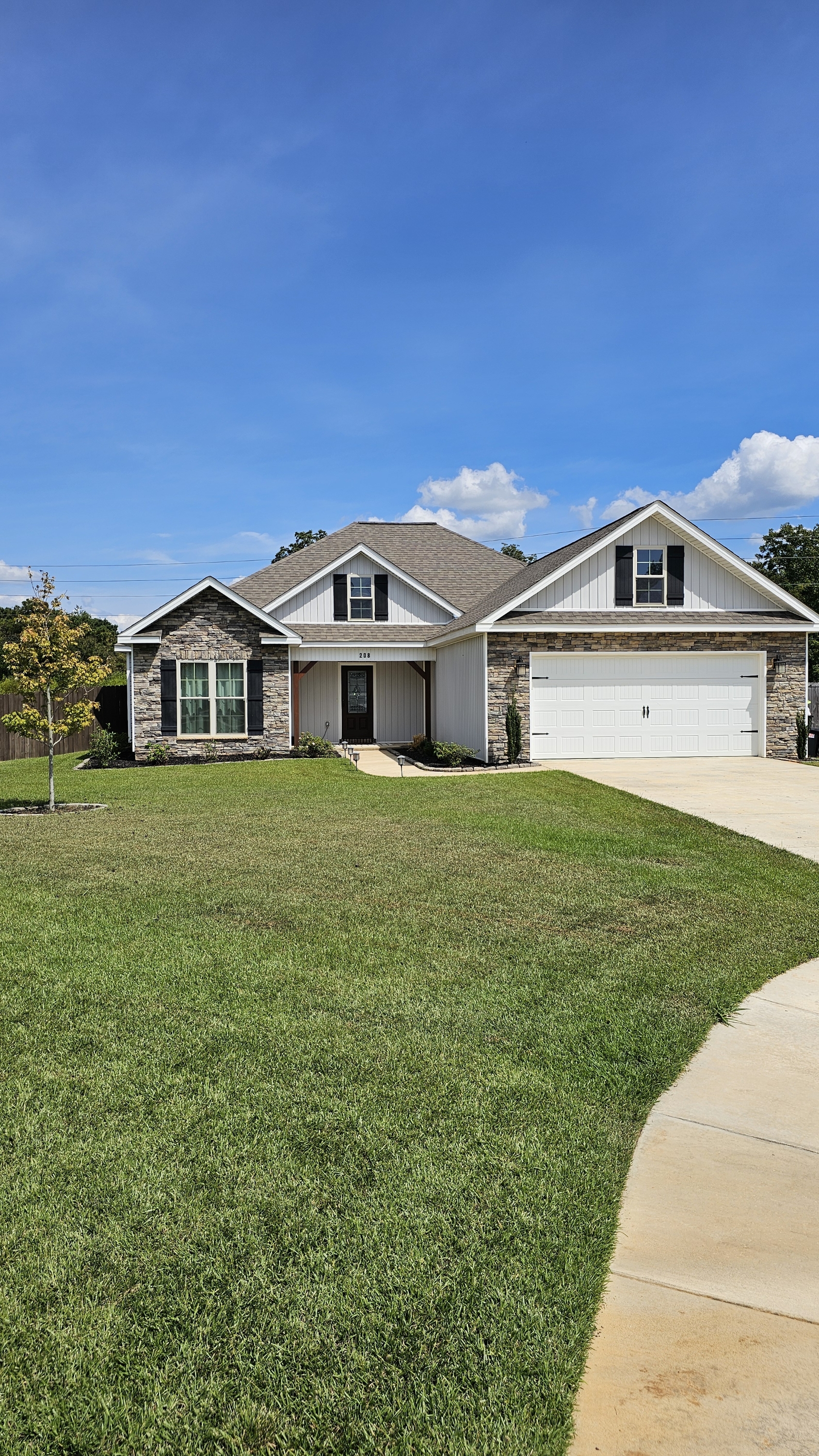 208 Huxley Terrace