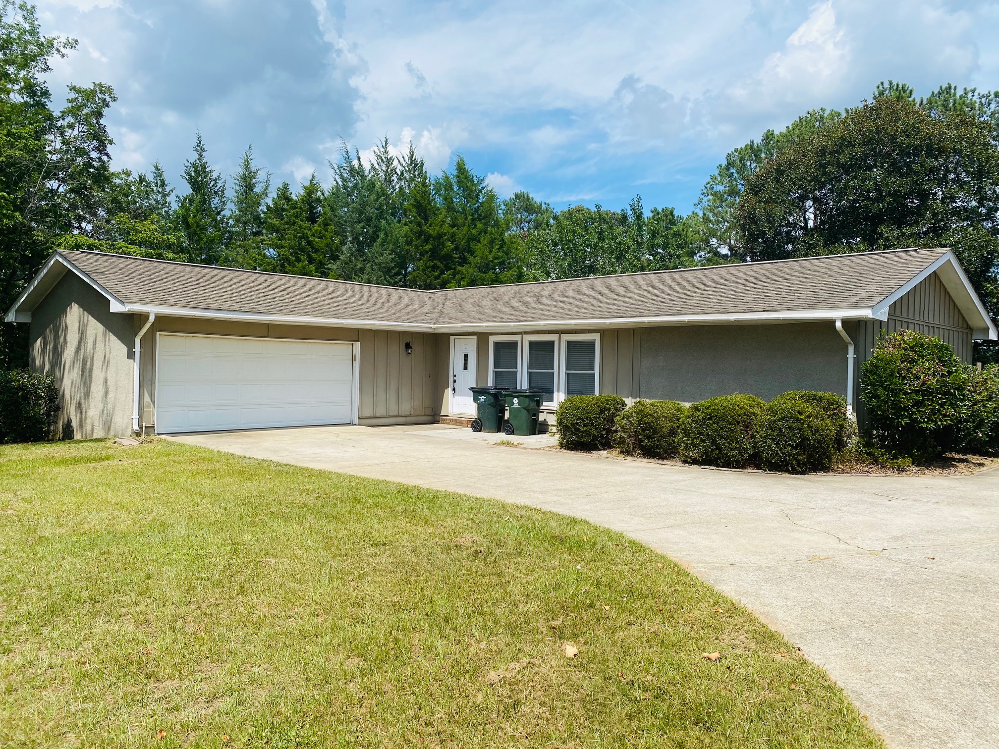 116 Lake Front Drive