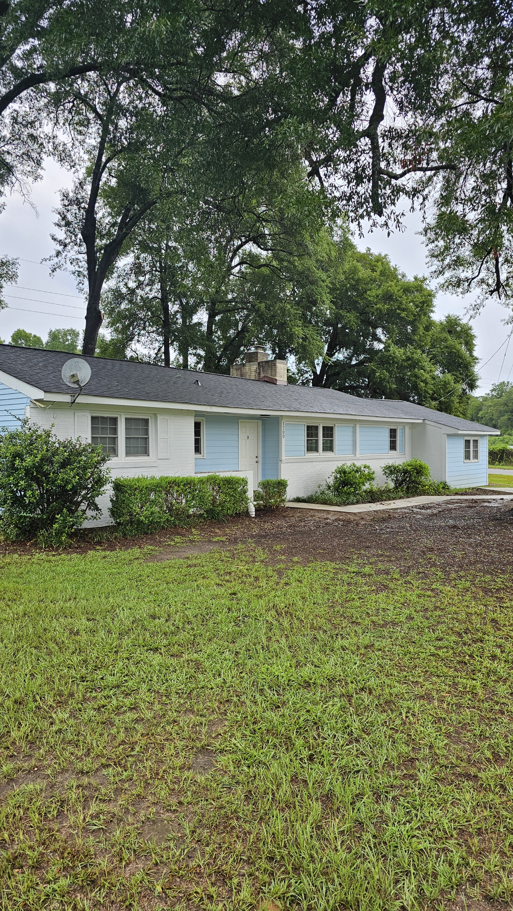 1200 Jewell Drive